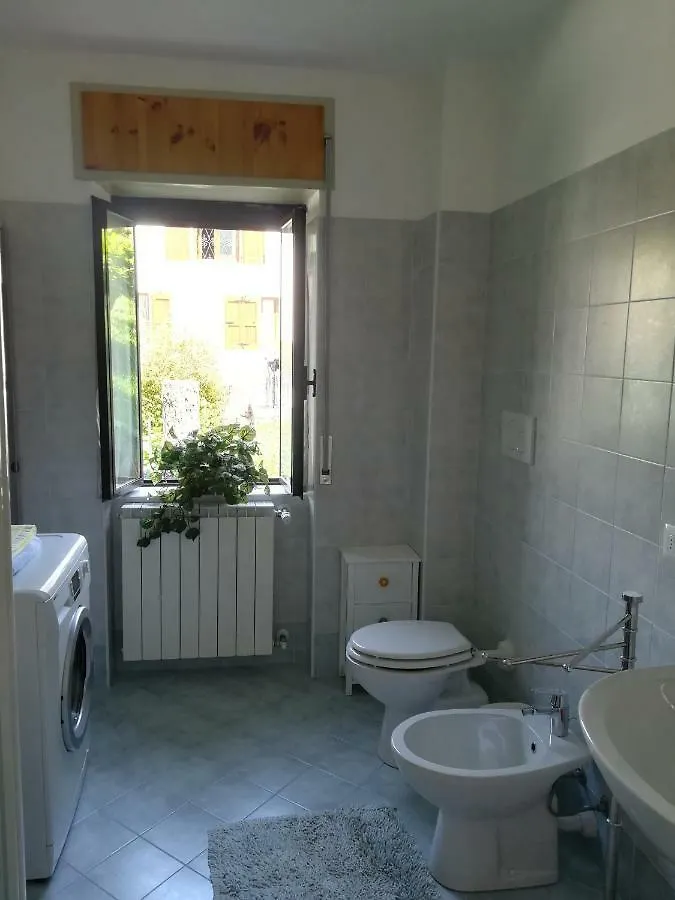 Apartment Appartamento Carrara Serina
